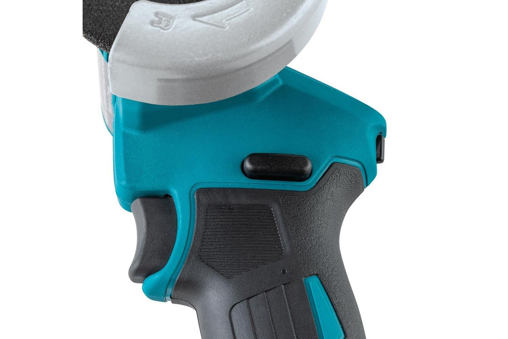 MAKITA DMC300Z 18v Brushless Compact Disc Cutter Body Only