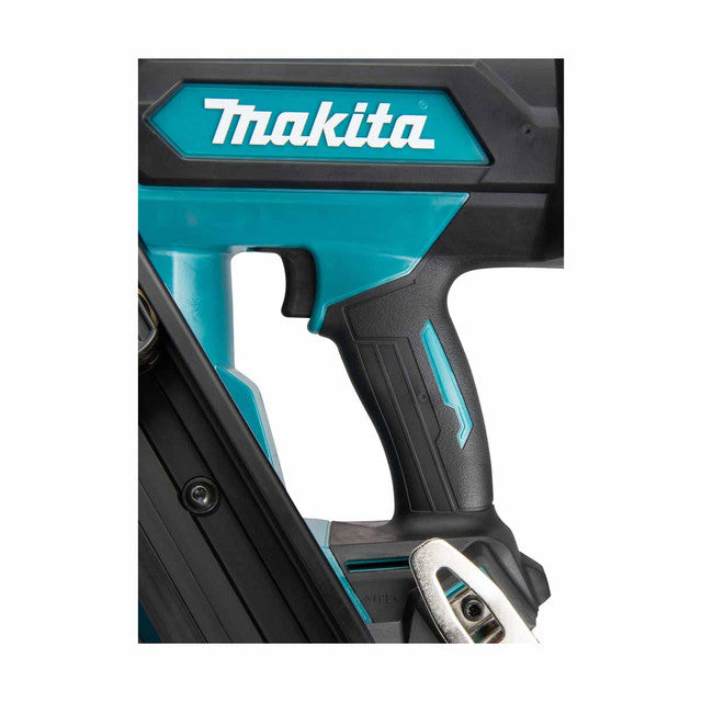 Makita DBN640ZK 18V LXT PPN Metal Connect Nail Gun (Body Only)