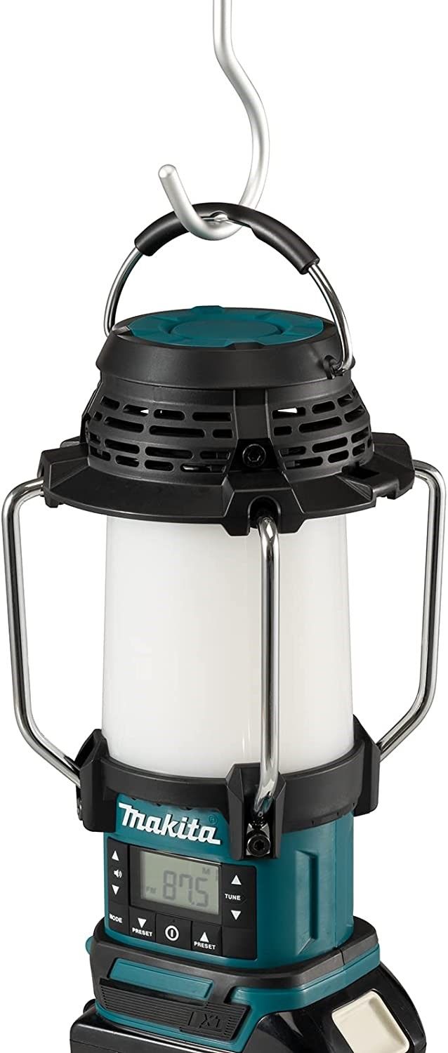 Makita DMR055 LXT 18v Cordless Radio AM FM Camping Lantern Torch Site Body Only