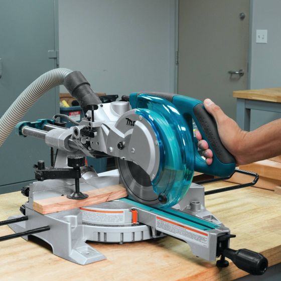 Makita LS0815FLN Slide Compound Mitre Saw 216mm with Laser Guide 110v
