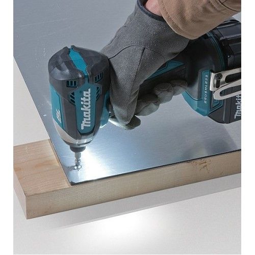 Makita DTD153Z 18v LXT Brushless Impact Driver Body Only
