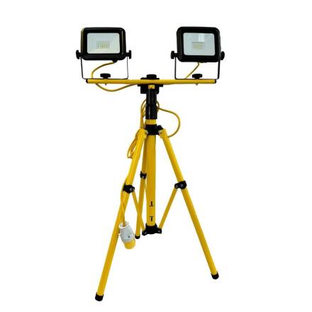 Connexion Electrical Twin Head LED Telescopic Tripod Site Light 2x20W 110V