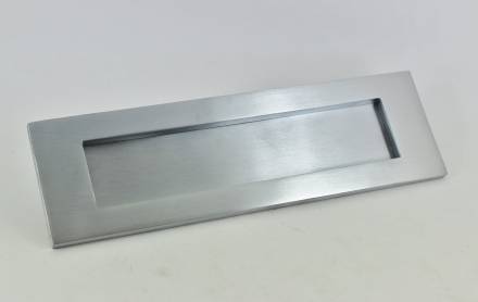 Eclipse Frisco Satin Chrome Plated Letter Plate 254 x 76mm
